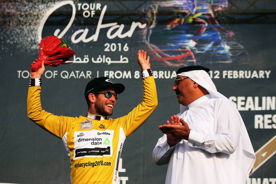 Al Khor Corniche, Qatar: Mark Cavendish sul podio della prima tappa del giro del Qatar 2016 (Getty Images)